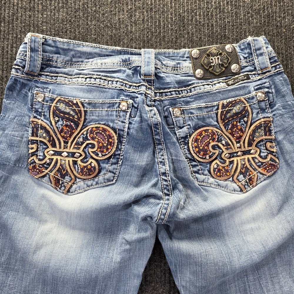 Miss Me Bootcut Jeans Womens 31 Blue Good Fleur De Lis Embroidered Studded Y2K - Picture 5 of 16